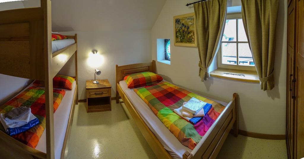 Apartmaji Pri Marodnu Bohinj ภายนอก รูปภาพ